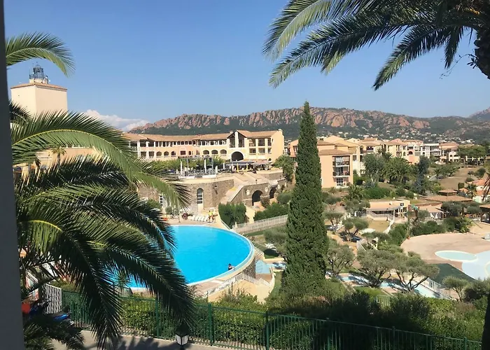Daire Vue Et Esterel